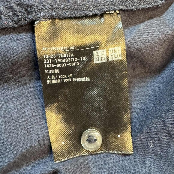 UNIQLO Navy Blue Sleeveless Embroidered Blouse | Size Small Boho - Picture 7 of 9